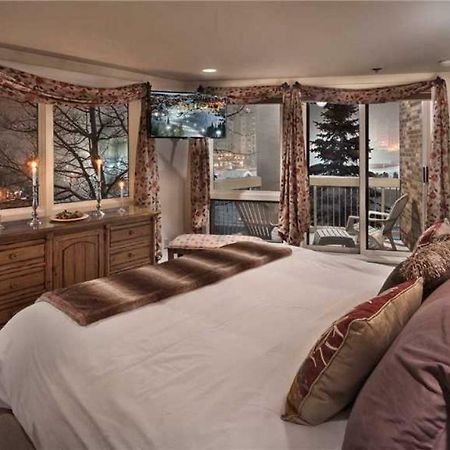 Epernay: Chateau Chamonix - 3Br Slopeside Luxury Villa Стиймбоут Спрингс Екстериор снимка